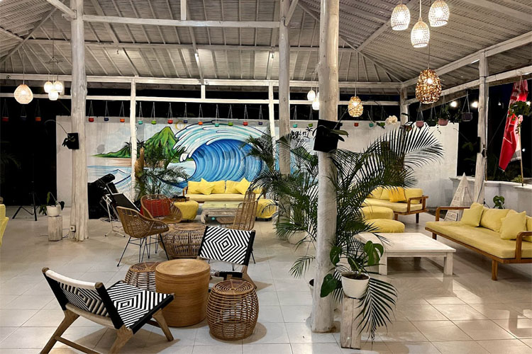 Virgin Beach Restaurant Nusa Penida